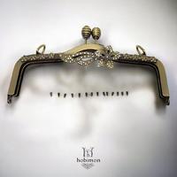 Çiçek Taşlı Metal Çanta Klipsi - Burs (SN11) / 21 cm - Eskitme Gold (Vidalı)