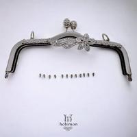Çiçek Taşlı Metal Çanta Klipsi - Burs (SN11) / 21 cm - Gümüş (Vidalı)