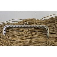 Desenli Kare Çanta Klipsi - Burs / 18 cm - Gümüş (Dikmeli)