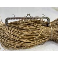 Desenli Kare Çanta Klipsi - Burs / 18 cm - Gümüş (Dikmeli)