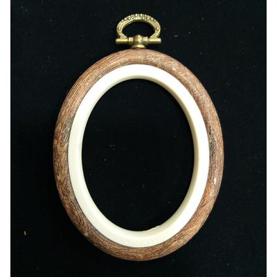 Silikon Çerçeveli Oval Pano Kasnağı - 8.5 cm x 10.5 cm